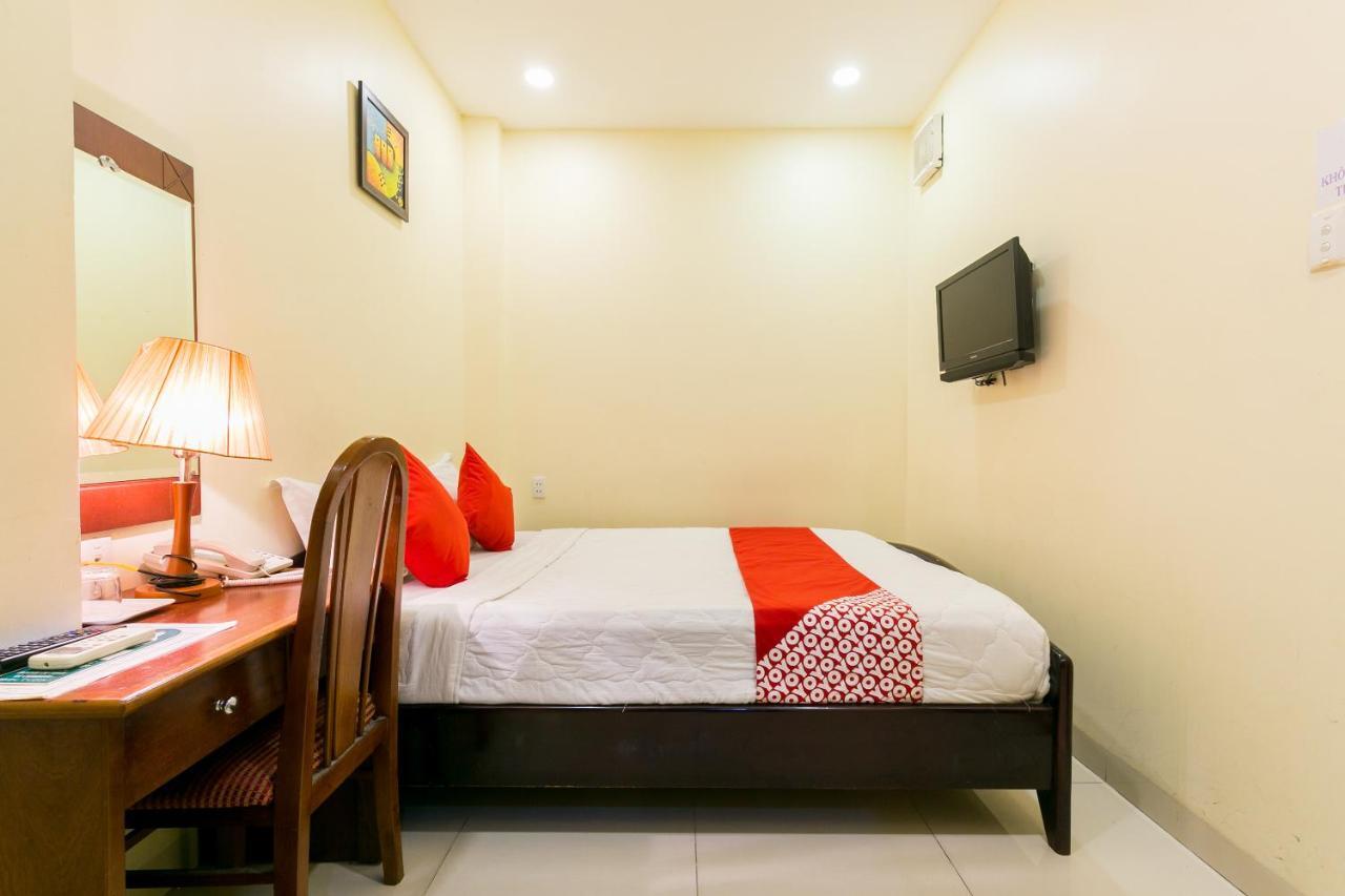 Oyo 422 Nguyen Thanh Hotel Bandar Ho Chi Minh Luaran gambar